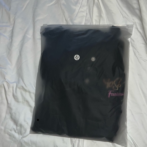 NEW Black Sleeveless Jumpsuit - Picture 4 of 7